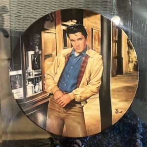 Elvis: Young and Wild